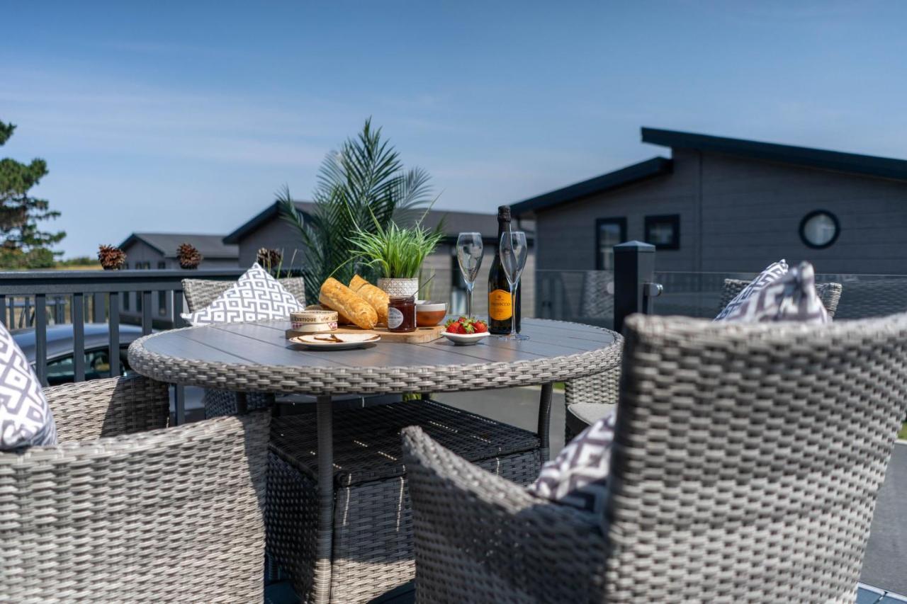 Number Four - Piran View Villa Падстоу Екстериор снимка